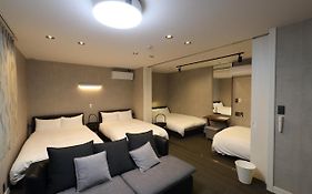 White Crystal Roomb